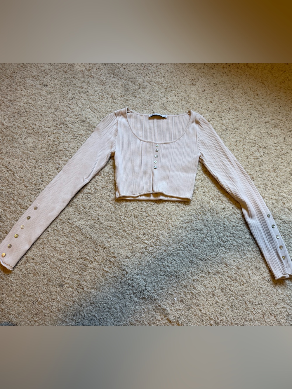 Zara Cream Ribbed Button-Front Long Sleeve Crop Top